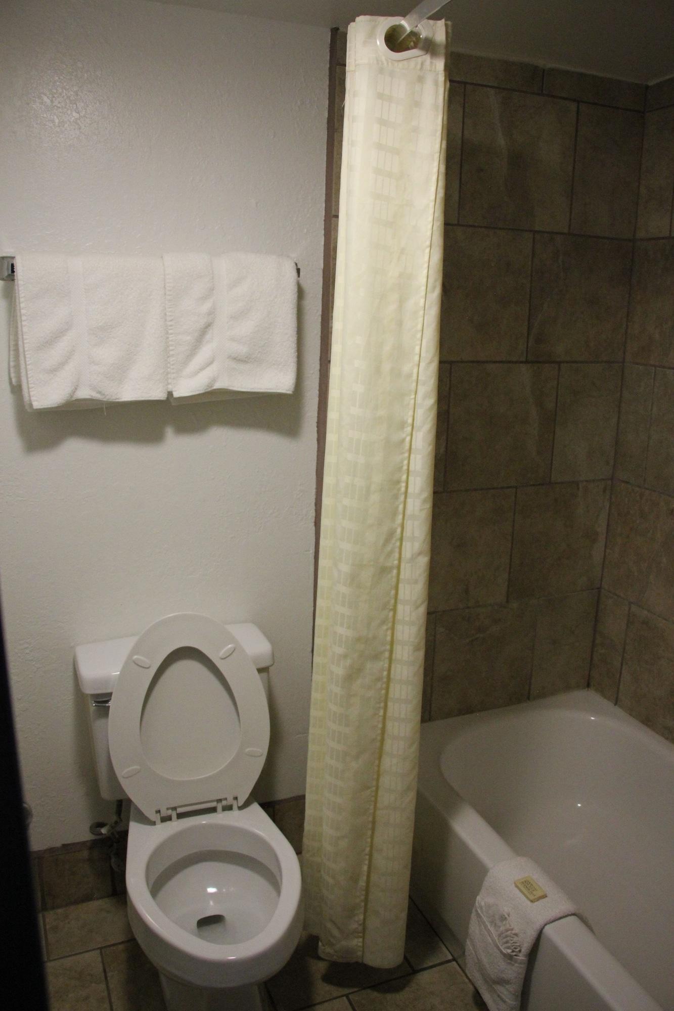 Quarters Inn & Suites Нэшвилл Экстерьер фото
